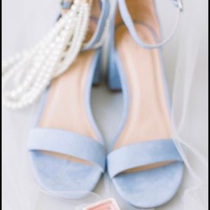 • A New Day • Michaela Pumps